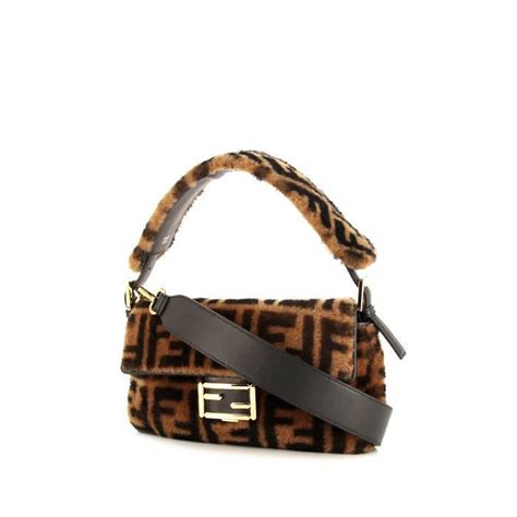 tracolla fendi marrone e nera|Borsa a tracolla Fendi Baguette 379836 .